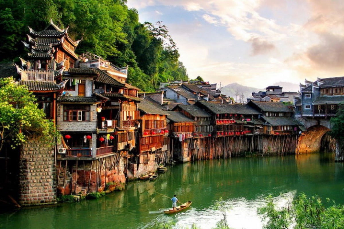 Tour Nam Ninh - Thanh Tú Sơn - Tương Tư Hồ Trấn 3 ngày 2 đêm